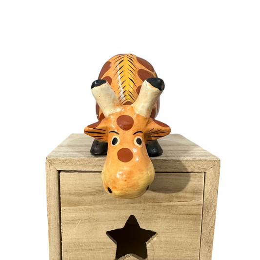 Wooden Giraffe Shelf Figurine Decoration