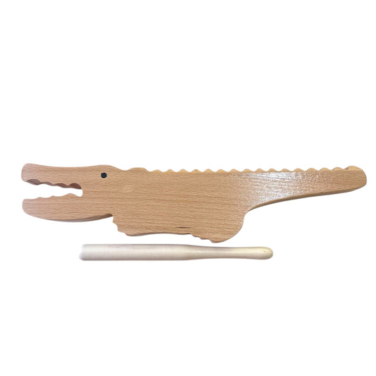 Wooden Alligator Guiro – Minimalist Crocodile Percussion Instrument with Mallet, Natural Wood Musical Gift