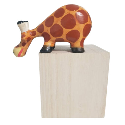 Giraffe Shelf Sitter